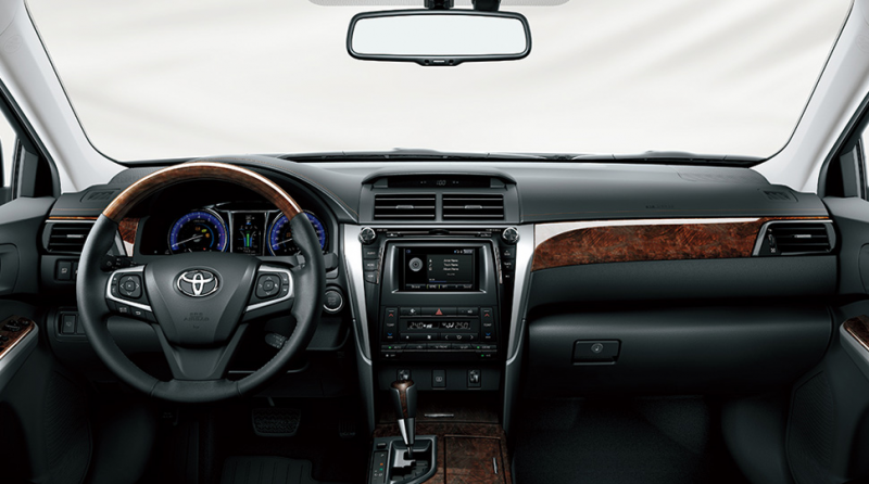 toyota-camry-2016-gia-ưu-đai-toyota-saigon (4).png